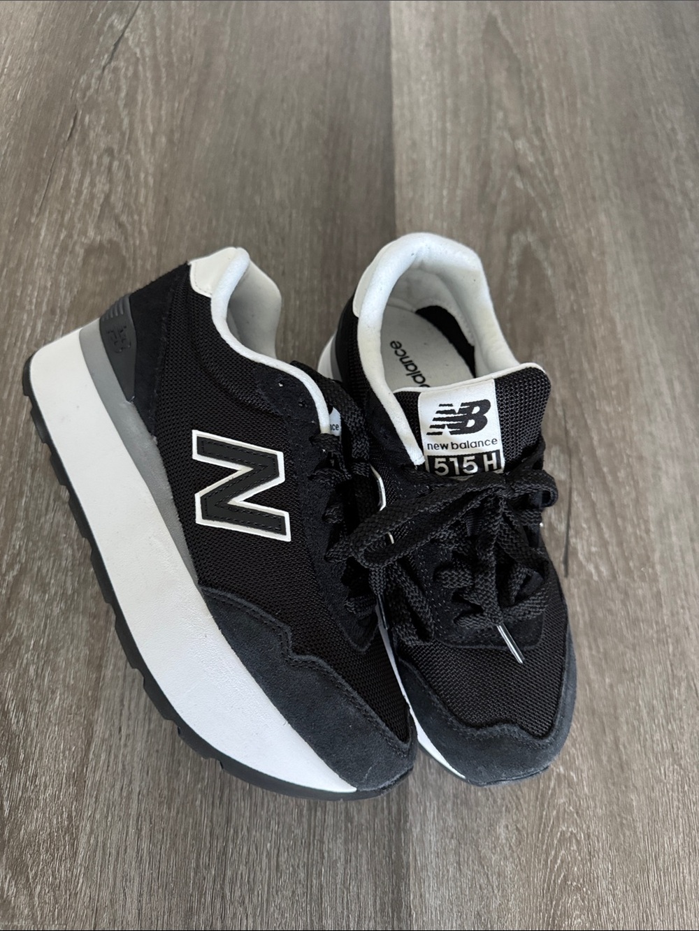 New Balance 515H Black & White Platform Lace-Up Sneakers